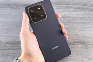 image of OPPO Find X7 camera setup