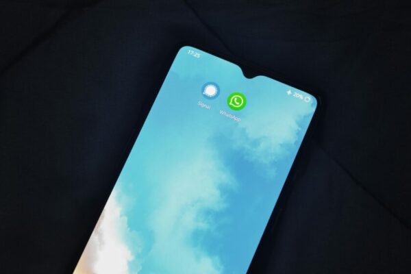 WhatsApp 與 Telegram 的日常使用