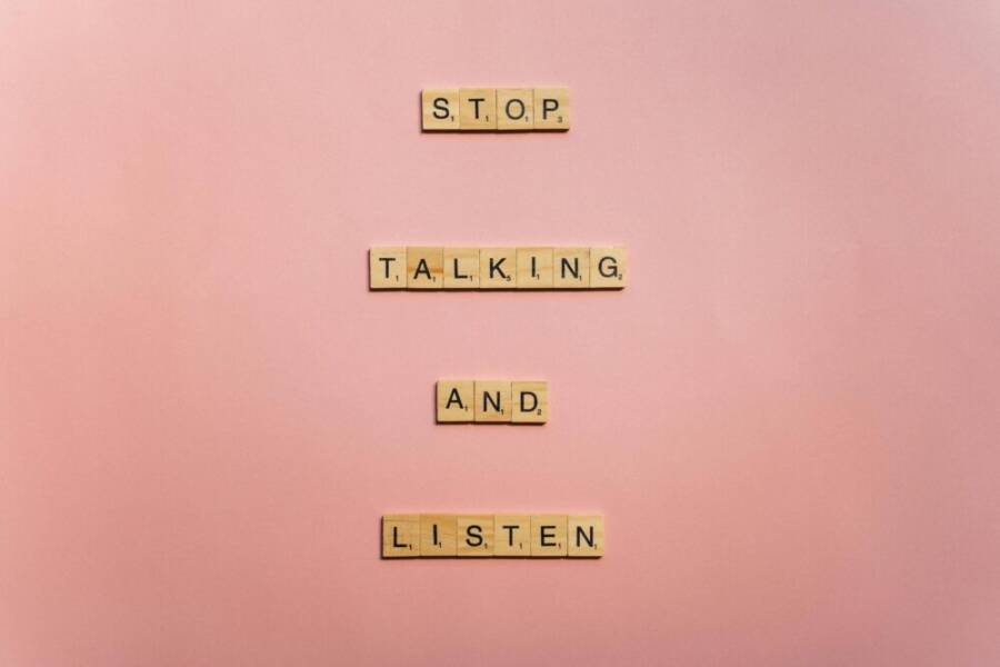 信，停止，停止說話和雕刻的免費肖像相片