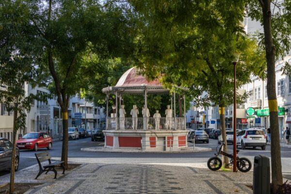 傳統、優美的風景、公共場所的免費肖像相片