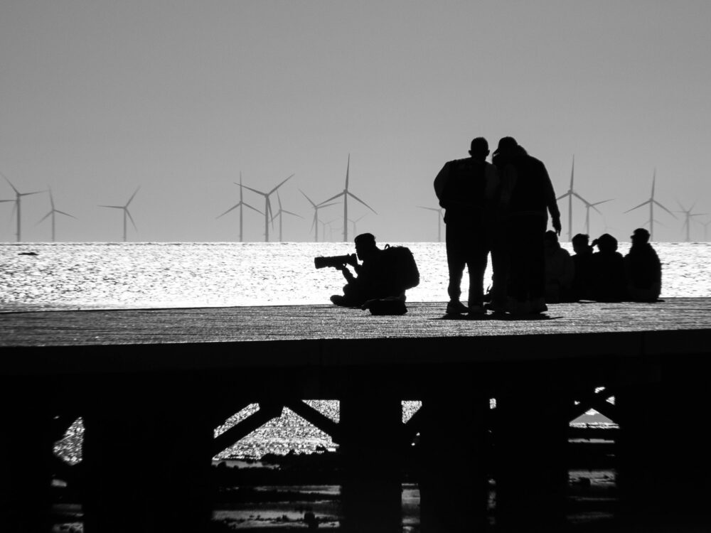 攝影師鏡頭捕捉場景