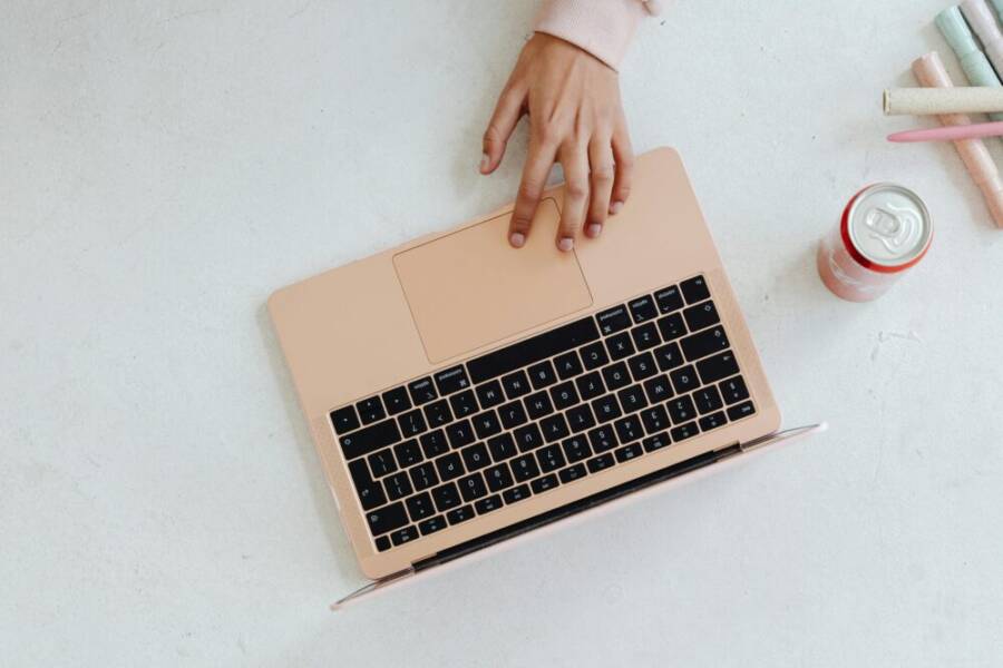 3C用品、MacBook Air、上網的免費圖庫相片