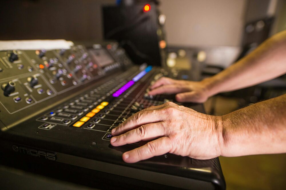 人的手 ondj 控制器