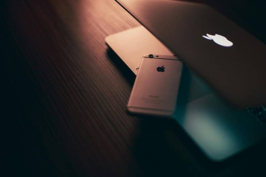 銀色iphone 6