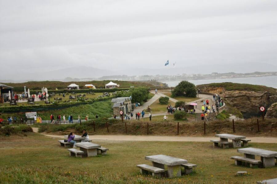 台東市區景點懶人包：鐵花村、海濱公園與小吃地圖完整攻略
