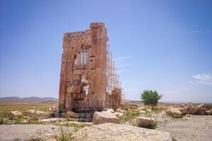 探索伊朗聯合國教科文組織世界遺產帕薩爾加德的歷史石頭建築。