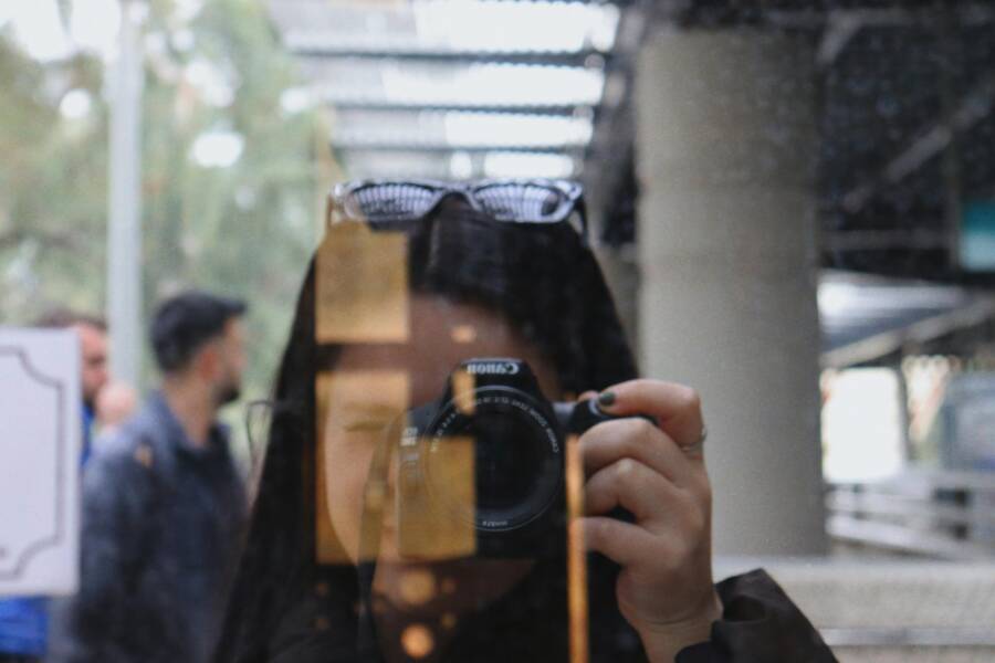 How to Fix Live Caption Not Working on Your Android Phone