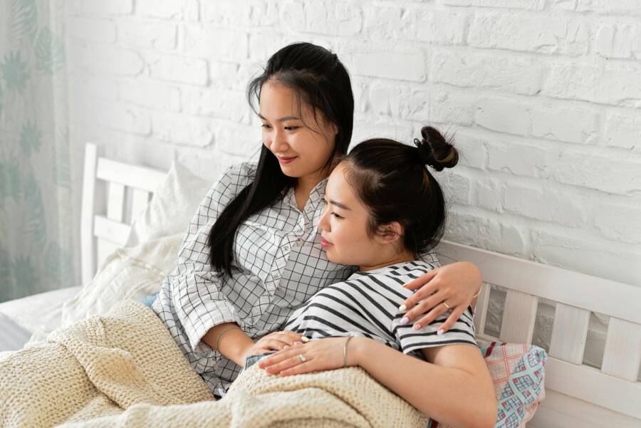 LGBTQ、一對、亞洲夫婦的免費肖像相片