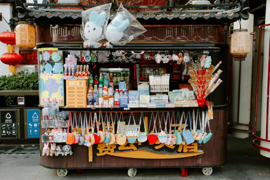 宜蘭車站周邊步行可逛的日常生活感景點（慢遊路線與在地風味）