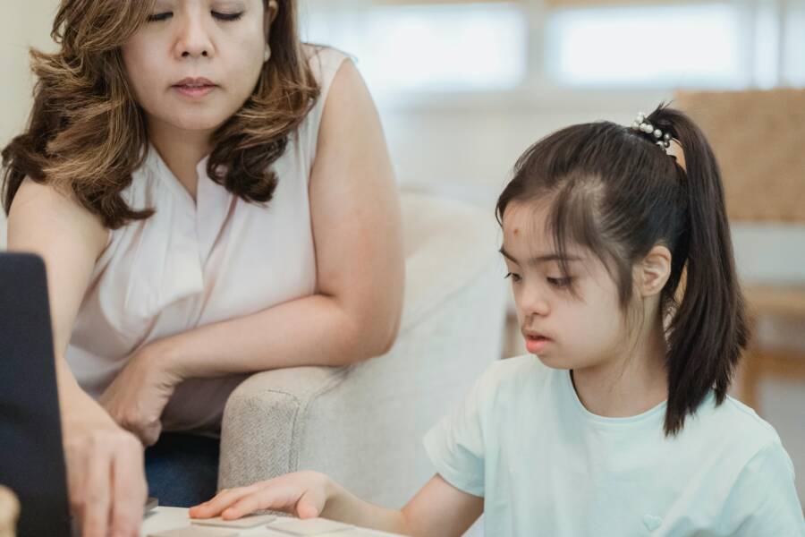 5-10歲，互動，信仰的免費佛像相片