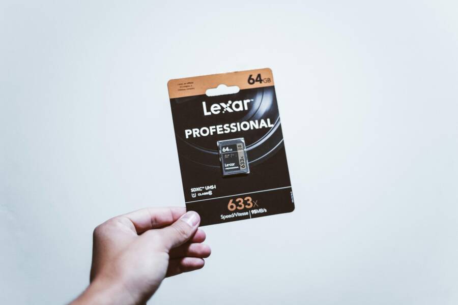 黑色lexar 64 Gb Sd卡包