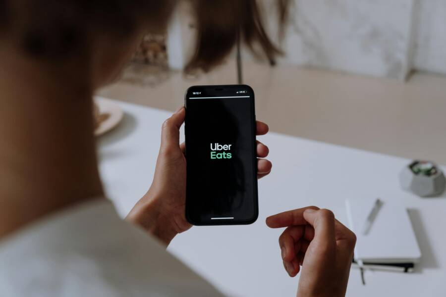 Fix Battery Drain From Always-On Display on Android and iPhone