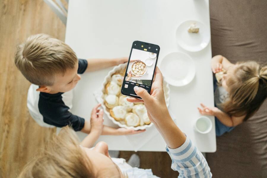 Fixing Family Location Sharing When It Shows “Not Available” on Your Smartphone