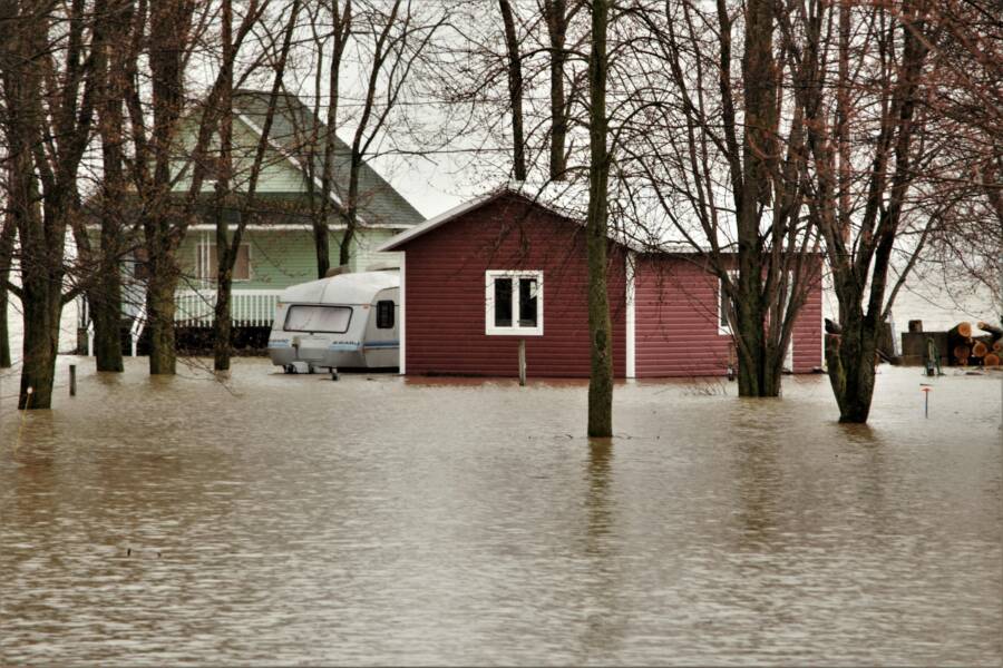 Flood and Water Damage Tools from Home Depot: Essential Gear for Cleanup and Recovery