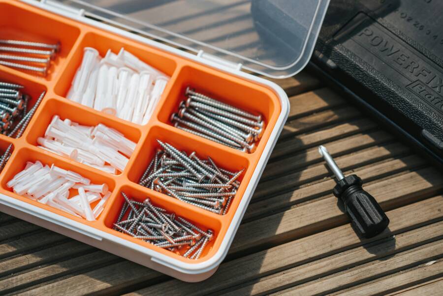 Home Depot vs Menards: Tools and Hardware Compared