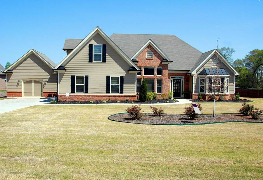 How to Avoid Impulse Purchases During Home Depot Sales