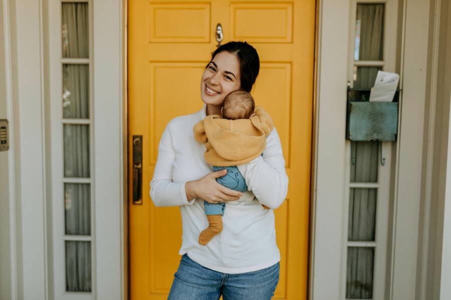 How to Choose Outdoor Lighting at Home Depot