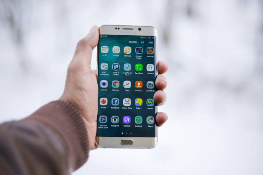 How to Fix App Icons Disappearing from Your Phone Home Screen
