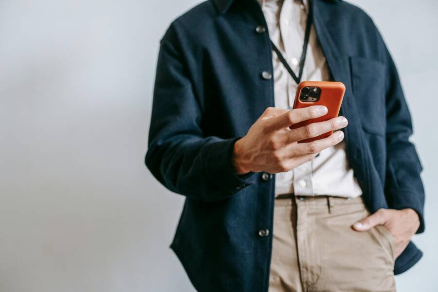 How to Fix Chat Media Not Restoring After Backup on Your Phone