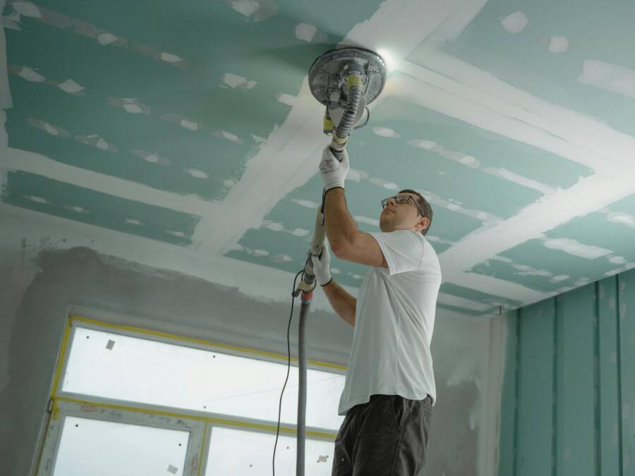 How to Fix Peeling Paint with Home Depot Products