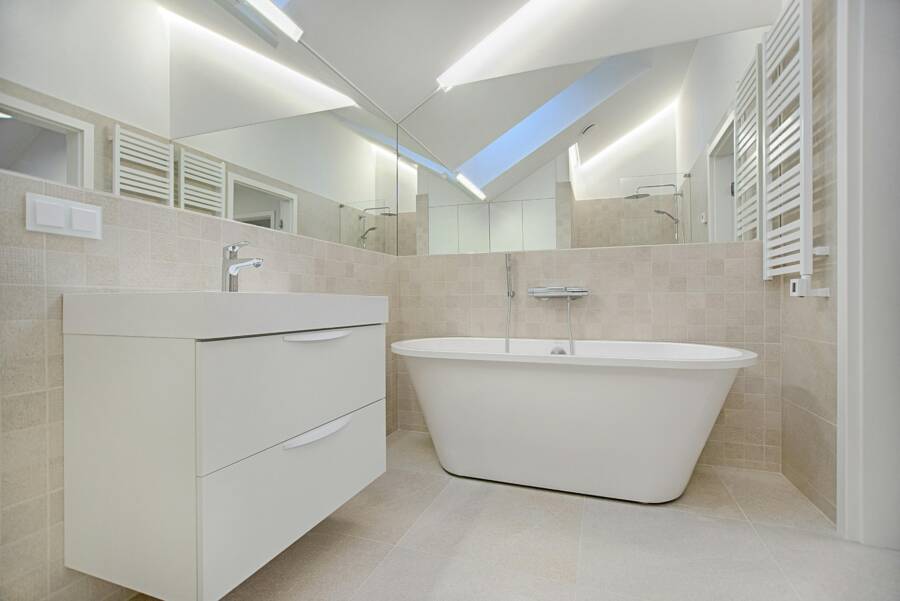 How to Fix Small Plumbing Leaks with Home Depot Supplies
