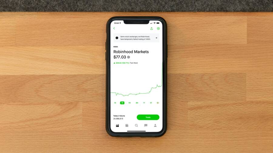 How to Fix Stock Market App Widgets Not Updating Prices