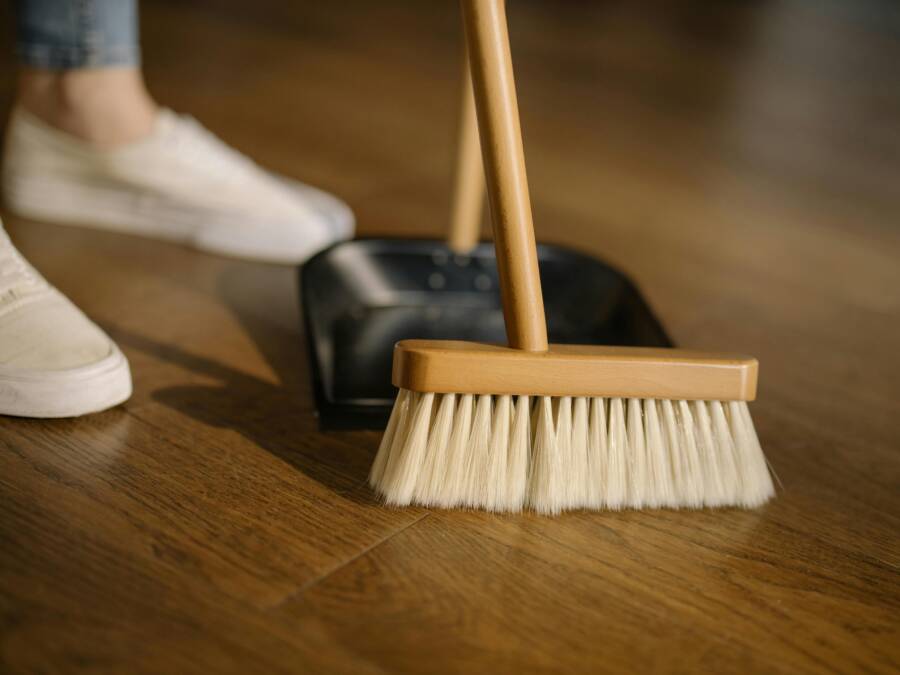 How to Keep a Running List of Needed Items for Home Depot