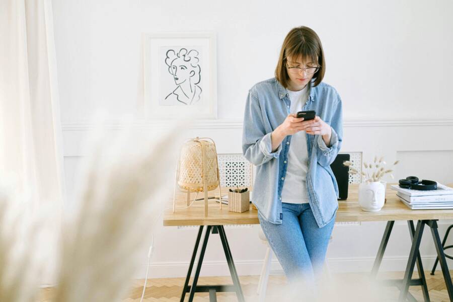 How to Troubleshoot Accidental Cheek Touches During Calls on Your Phone