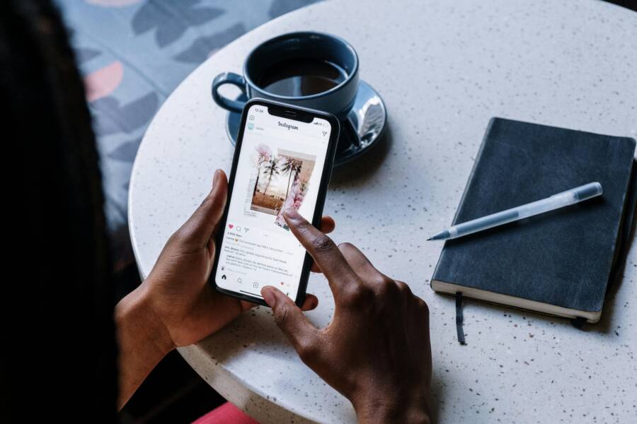 Instagram、iPhone、互聯網的免費圖庫