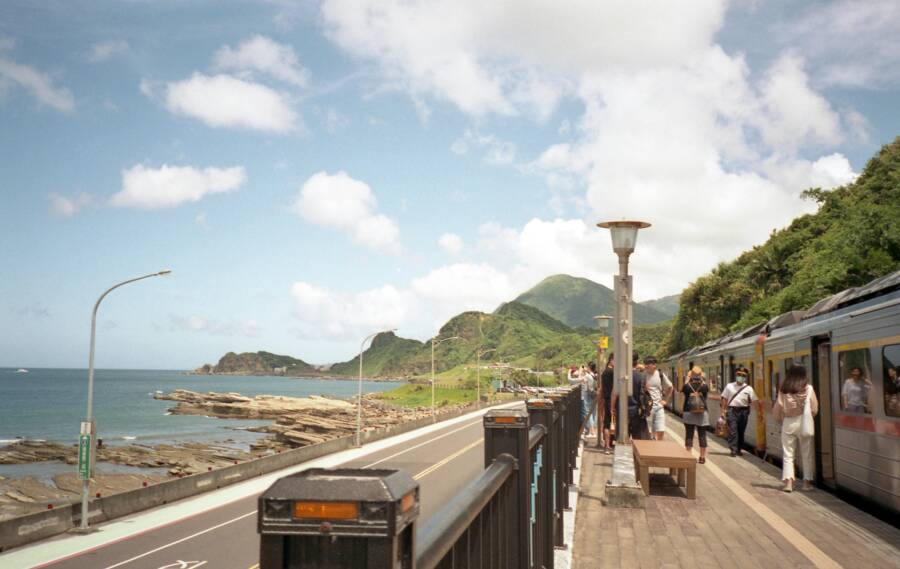 台東一日遊 只搭火車 + 走路 的海景鐵道慢旅路線（南迴線、藍皮解憂號）