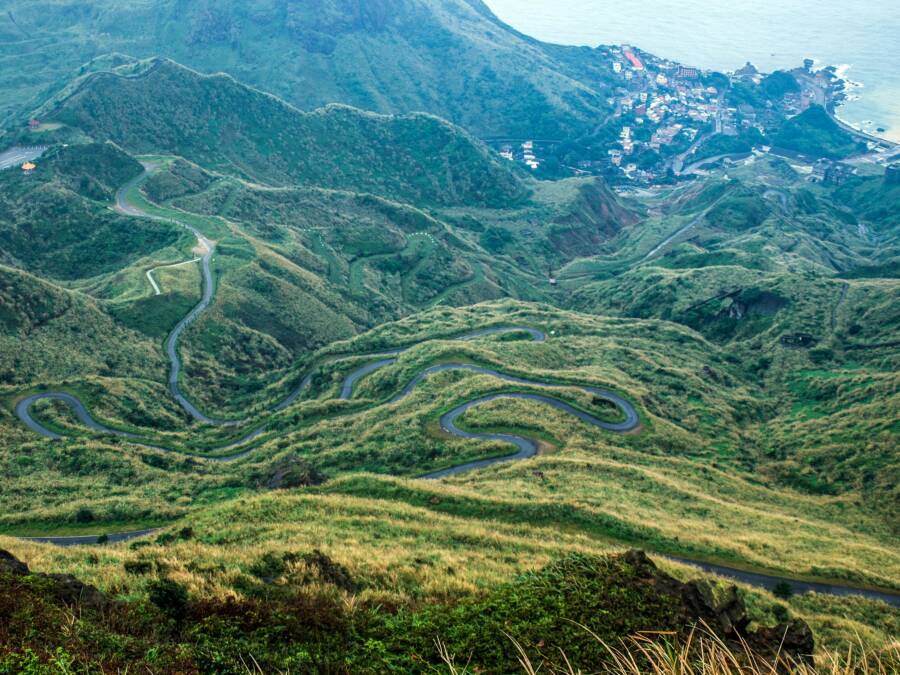新北火車沿線散步路線：每站走一小圈（板橋鶯歌猴硐瑞芳）