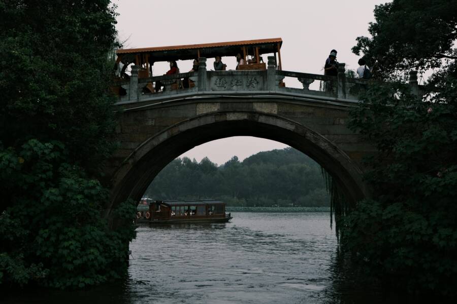 南投湖面水中倒影拍照地點：日月潭周邊必拍秘境