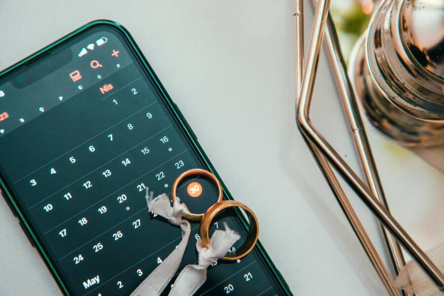 Troubleshooting a Work Calendar Not Appearing in Your Phone Calendar App