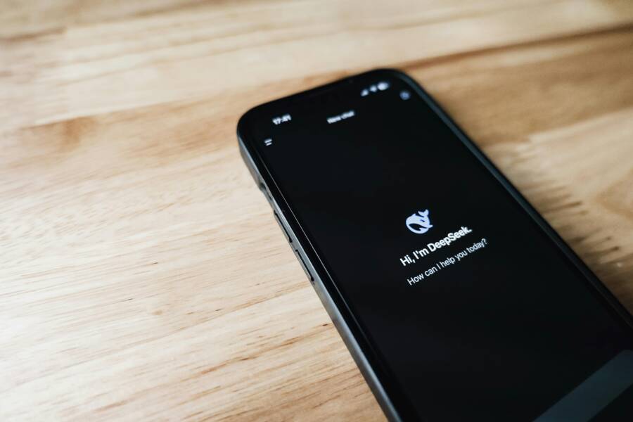 Troubleshooting AI Voice Cloning Errors in Accessibility Apps on Smartphones