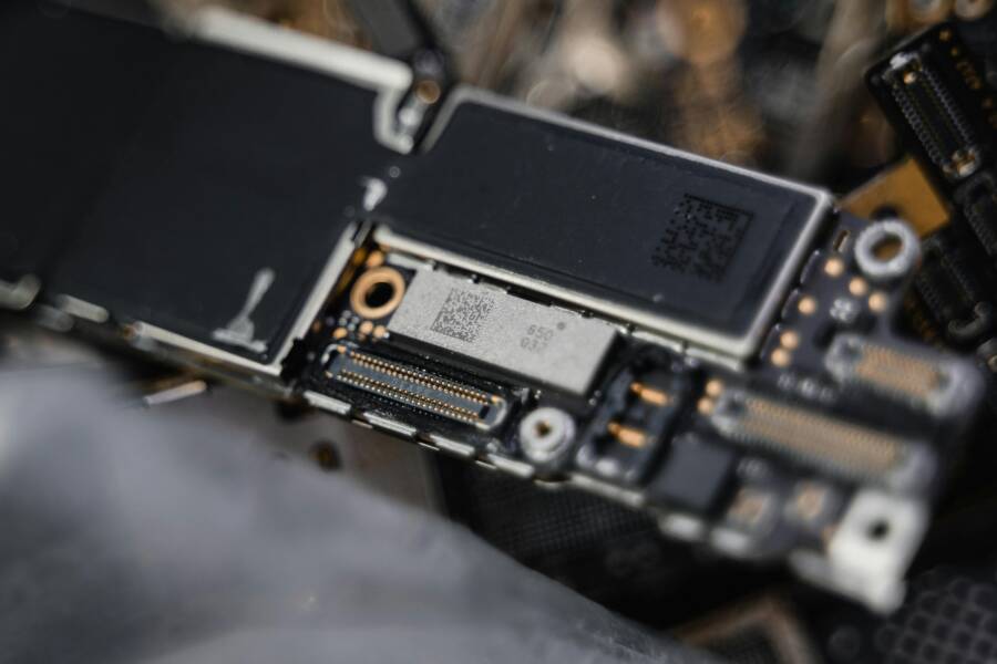 Troubleshooting APN Conflicts That Block Mobile Data