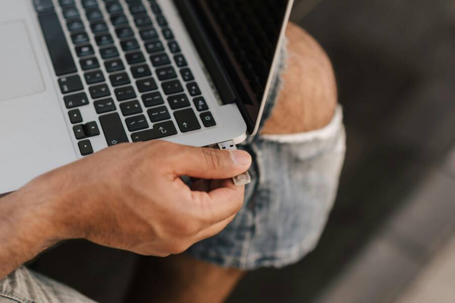 Troubleshooting USB Storage That Disconnects When Your Phone Moves