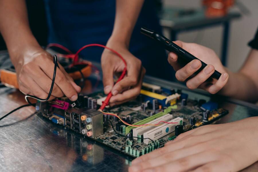 Why Health Devices Show Connected Yet Don’t Send Data to Your Phone—and How to Fix It