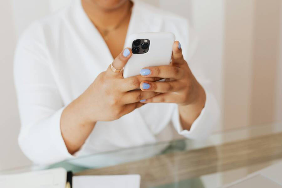 Fix Phone Wi-Fi Auto-Connect on iPhone and Android