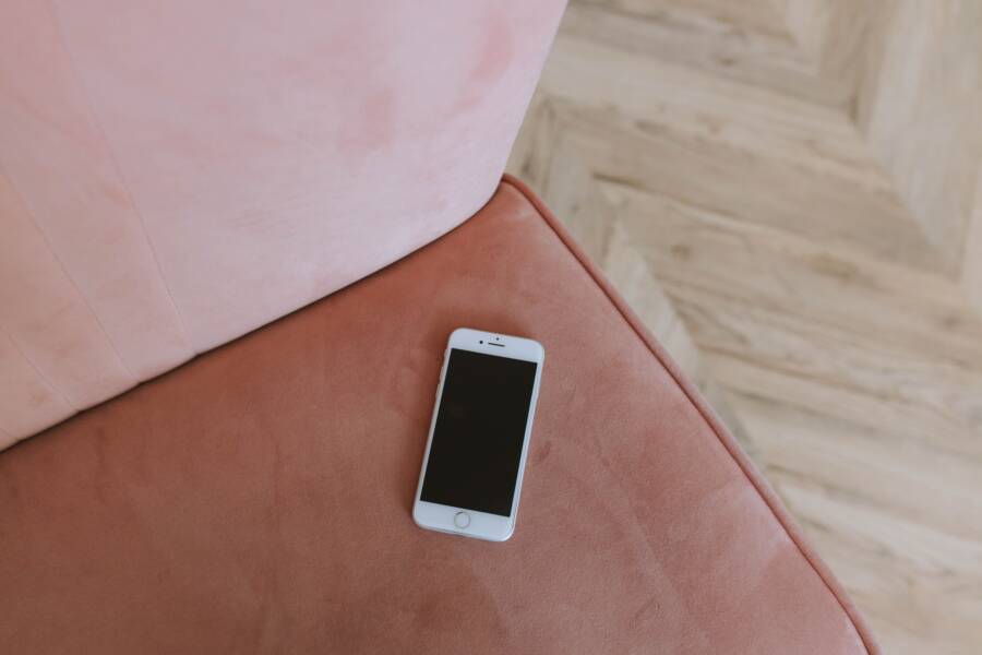 Fix Phone Wi-Fi Auto-Join Turning Off on iPhone and Android