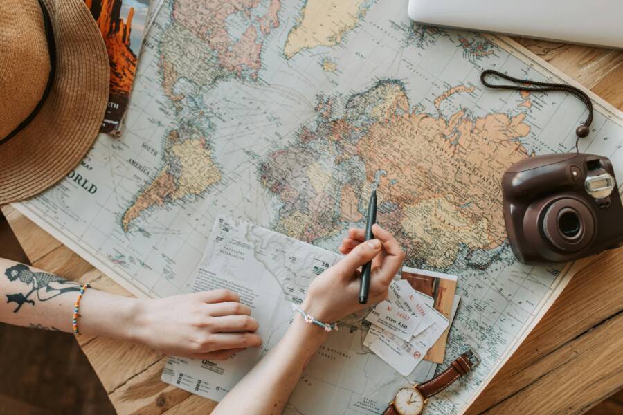 How to Build Reusable Travel Checklists on Your Smartphone