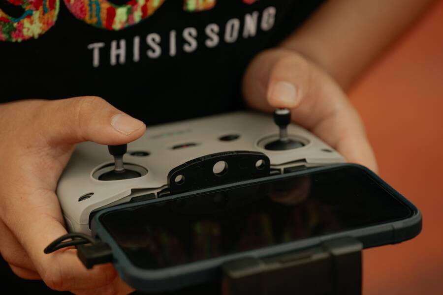 How to Control Your TV Streaming Device With Your Smartphone