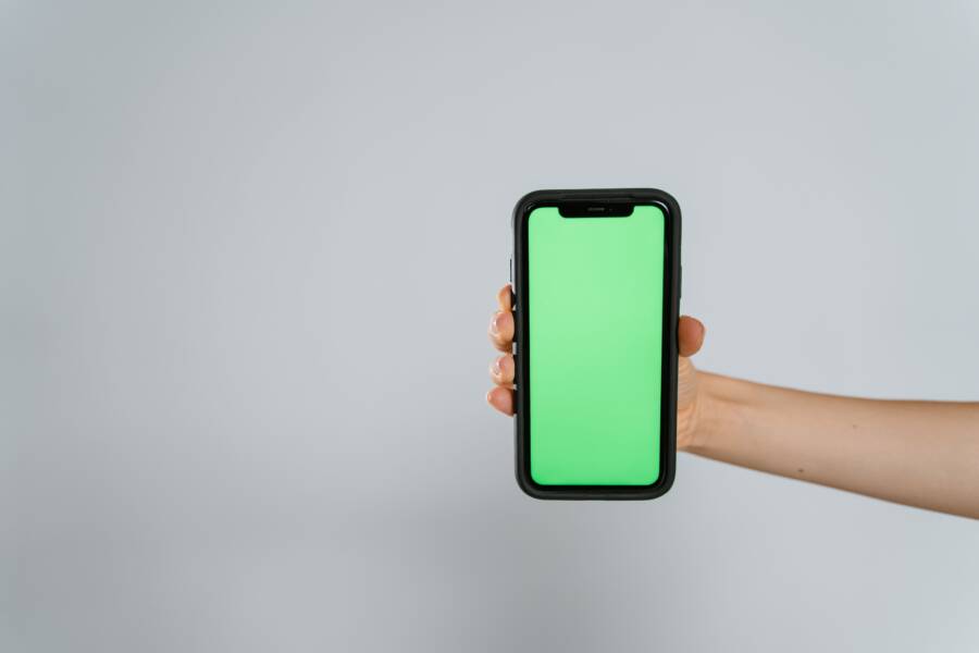 How to Create a Household Tech Support Checklist for Your Smartphone and Devices