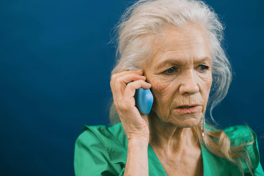 How to Create a Safer Phone Setup for Seniors