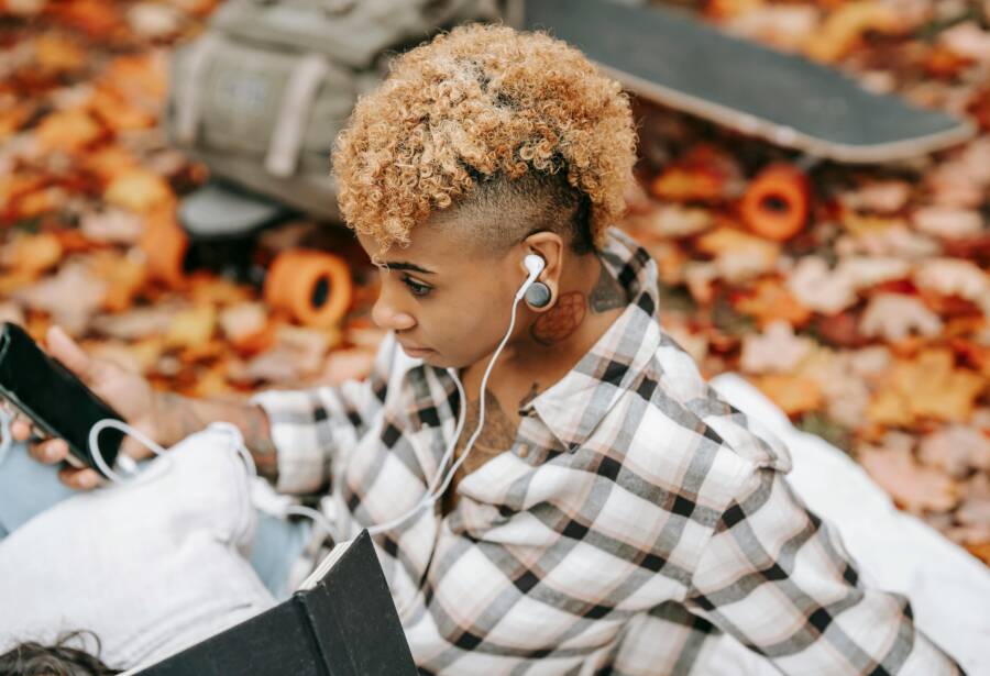How to Create Playlists Fast on Your Smartphone (A Practical Guide)