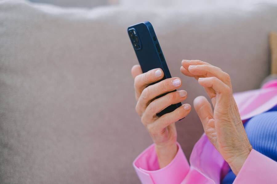 How to Enable Hearing Aid and Accessibility Shortcuts on Your Smartphone