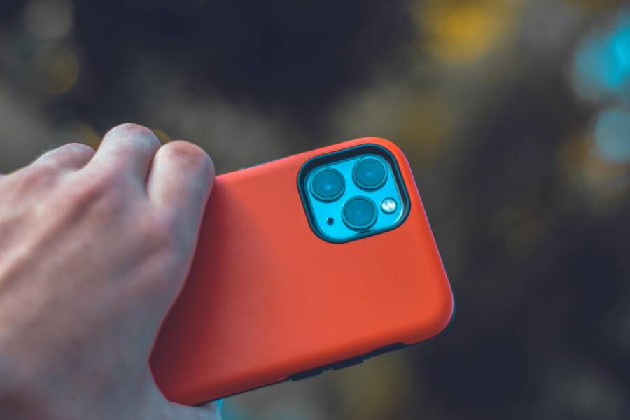 How to Enable One-Handed Mode on Your Smartphone (Step-by-Step Guide)