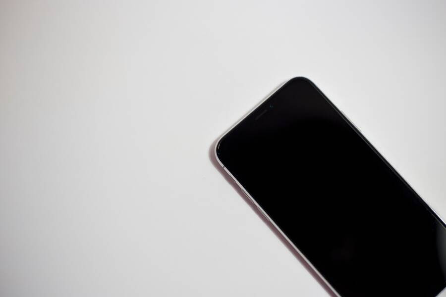 How to Fix a Black Camera Screen on Your Smartphone