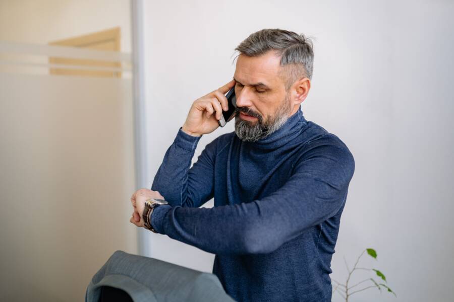 How to Fix a Phone Stuck in Silent Mode Schedule