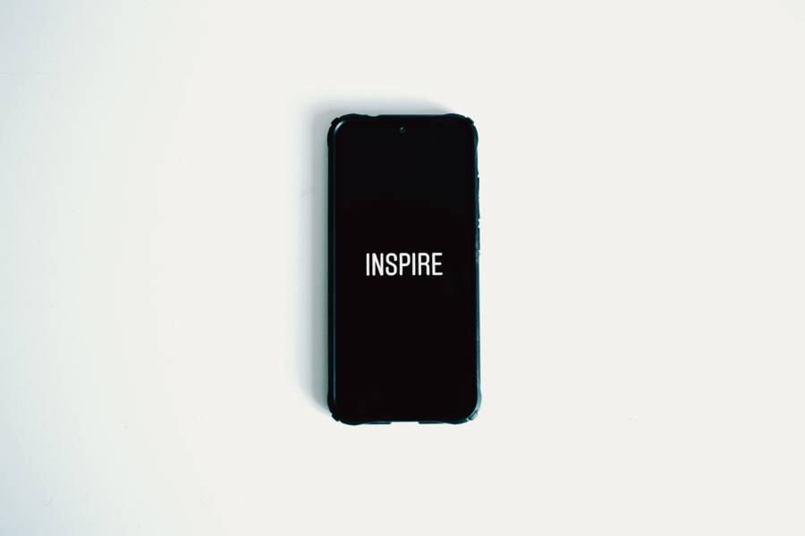 How to Fix a Phone That Will Not Save Text Size Changes