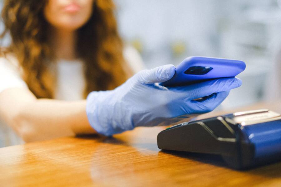 How to Fix a Smartphone That Cannot Find Bluetooth Printers